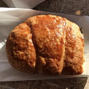 Ham &amp; cheese croissant ($2.75) OK