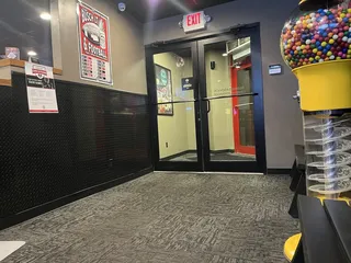 Big Red Restaurant and Sports Bar