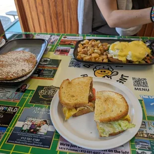 my sandwich thing - peak the pancake that is good