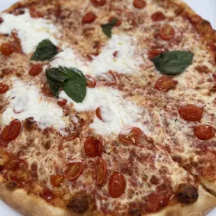 16'' Shes My Cherry Tomato Pie