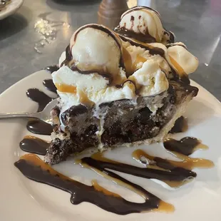 Chocolate Bourbon Pecan Pie