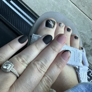 Mom did my mani and daughter did my pedi!