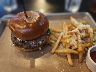 Dudley's Sports Grill