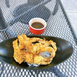 chicken wings and fried chicken, food