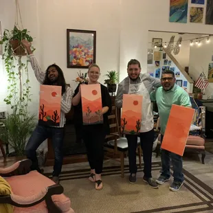 It's a Friday n place to come and create together!