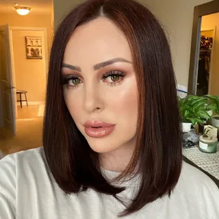 Chelsea B.