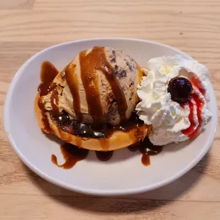The Brioche - caramel fudge Gelato with vanilla whipped cream, all on a salted caramel brioche bun...decadent!