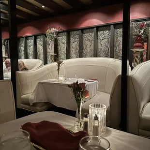 Table for two please