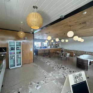 Coffee Bar and Fun Bar