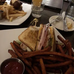 The Club, sliders, sweet potato fries