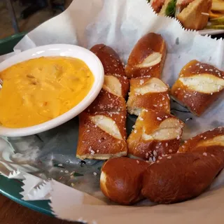 Pretzel Bread
