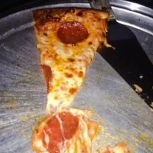 The Dubliner's Pizza is so good!