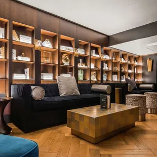 the lounge and lounge area