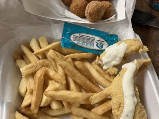 Hook Fish & Chicken