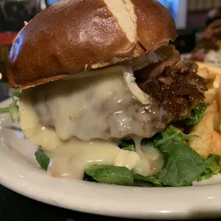 B Avenue Burger