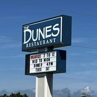 Entry across from outlets