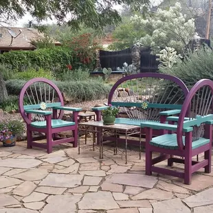 Sweet garden, Duquesne House