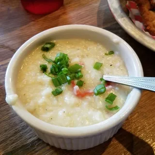 White Cheddar Grits