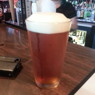 Happy hour beer $3.50, 4 - 7pm daily