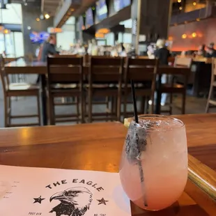 sushi and sashimi, interior