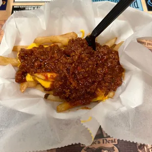 Chili cheese fries