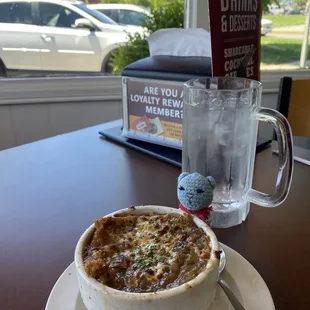 Onion soup, fettuccini