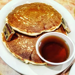 Pancake with the Steph&apos;s Sampler