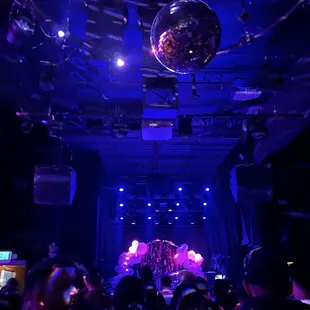 Stage