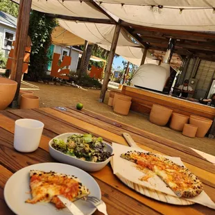 The best cheese pizza