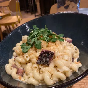 Burnt End Mac 'n Cheese