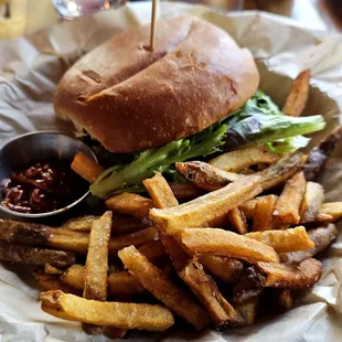 Smashburger with fries