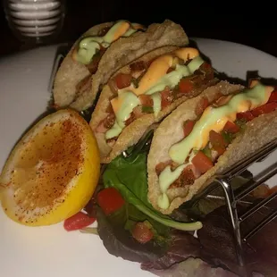 Seared ahi tacos