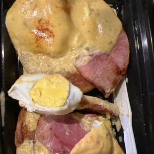 Benedict with Ham Steak