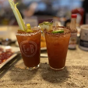 drink, oysters and mussels