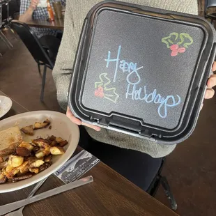 The cutest to-go boxes!