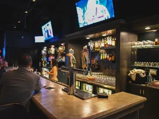 Bushwood lounge