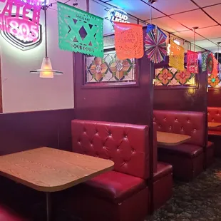 Booth seating