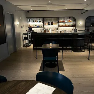 Mezzanine, bar area