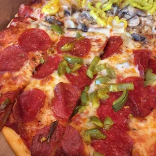 Elm's makes a good pie!