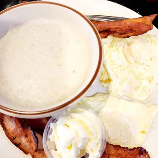 3 EGG  BREAKFAST, BACON  AND GRITS
