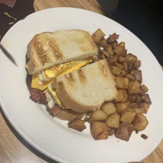 Bacon & Egg Sandwich