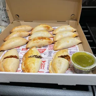 This is a mix of a dozen empanadas Beef Pot Roast  Chicken Florentine  The Diablo