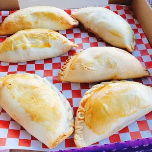 Someone stop me from eating these! I've finished 3 already! It's fresh, hot, and so good!