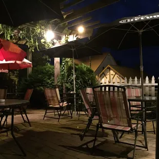 Beautiful night to sit outside! We will be back...