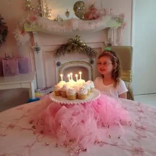 Our Princess Flora could not have dreamed of a better way to celebrate her 5th birthday!  It was truly enchanted!
