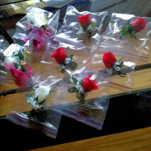 Corsages/bouts for proms weddings or anytime