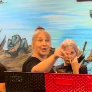The &quot;manager&quot; cussing and yelling calling me and my child a liar in front of the whole restaurant!