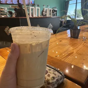 Bee sting.  Mellow flavors.  Don't be afraid to try this one.