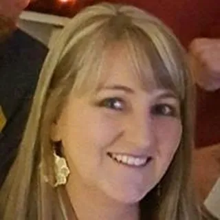 Tami K.