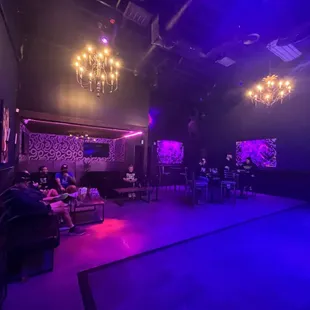 Thursday night, karaoke appointment here with bells on!!!!!